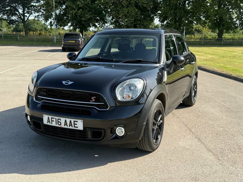 Mini Countryman 1.6L One White #44