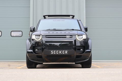 Land Rover Defender 110 2023 73 D300 Black #2
