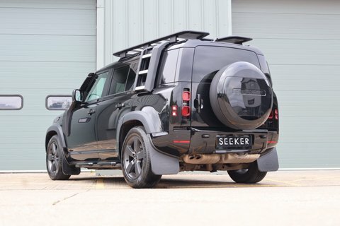 Land Rover Defender 110 2023 73 D300 Black #5