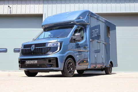 Renault Master 2026 26 2026 Blue