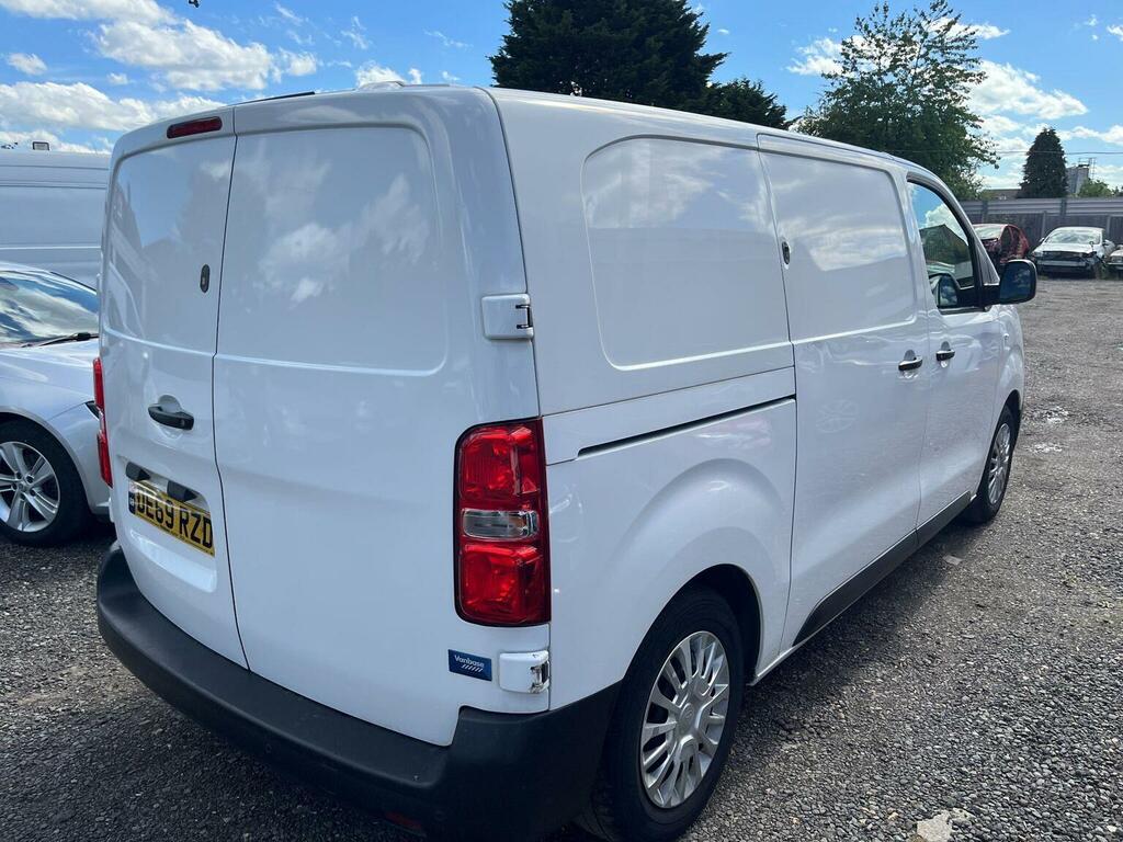 Toyota PROACE 1.5D Icon Medium Panel Van Mwb Euro 6 6Dr DE69RZD White #6