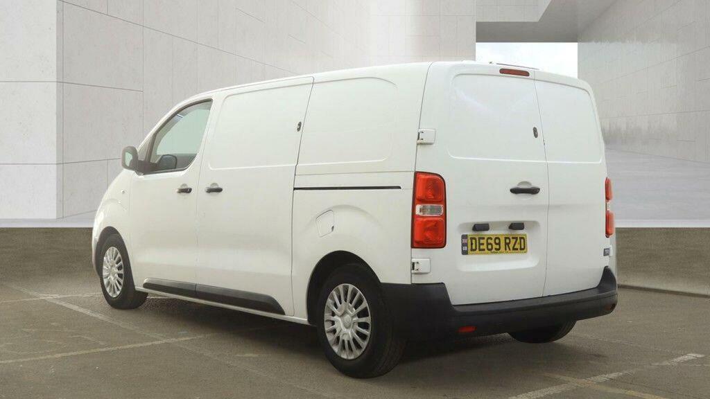 Toyota PROACE Panel Van 1.5D Icon Medium Panel Van Mwb Euro 6 6D White #3
