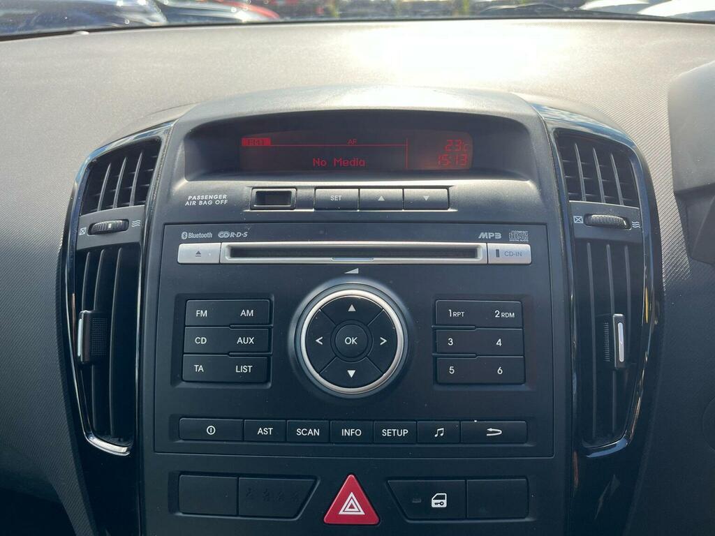 Kia Ceed 1.6 Crdi 3 Euro 5 Silver #53