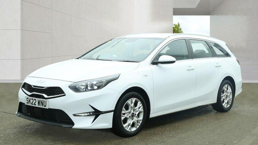 Kia Ceed 1.6 Crdi Mhev 2 Nav Sportswagon Euro 6 Ss White #2