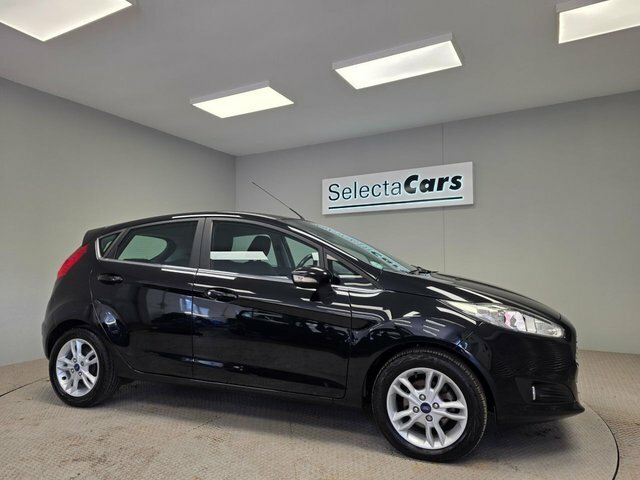 Ford Fiesta 1.0T Ecoboost Zetec Hatchback Powershif Black #4