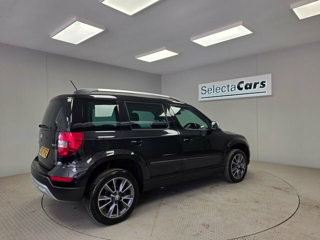 Skoda Yeti 1.2 Tsi Se L Drive Outdoor Euro Black #6
