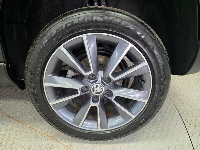 Skoda Yeti Grey #17