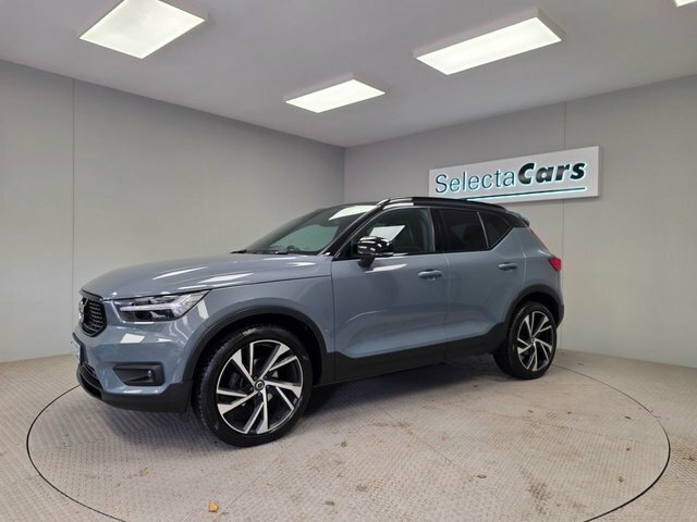 Volvo XC40 Core, B3 Mild Hybrid, Black #9