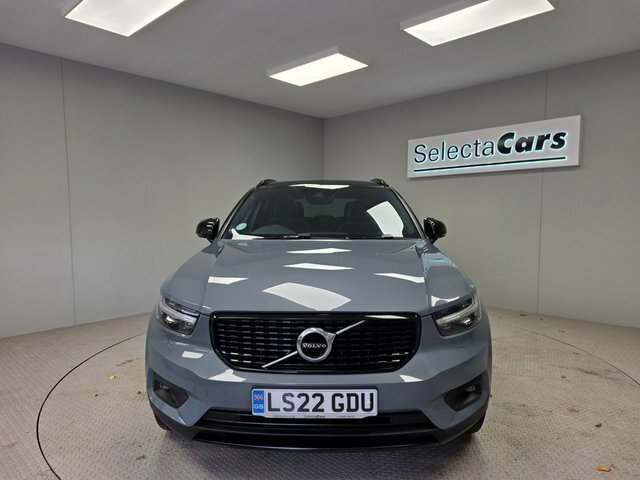 Volvo XC40 Core, B3 Mild Hybrid, Black #10