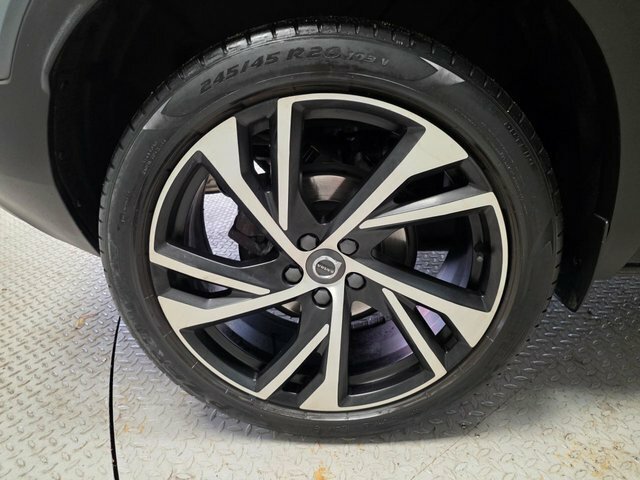 Volvo XC40 Core, B3 Mild Hybrid, Black #13