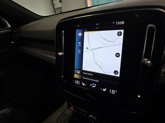 Volvo XC40 Core, B3 Mild Hybrid, Black #18