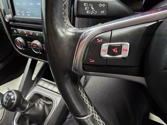 Volkswagen Scirocco 2016 1.4L Gt Tsi Bluemotion Technology 123 Bhp White #19