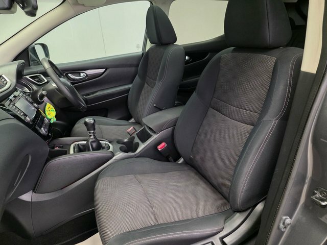 Nissan Qashqai 1.2 N-tec Plus Grey #31