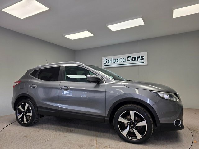 Nissan Qashqai 1.2 N-tec Plus Grey #1