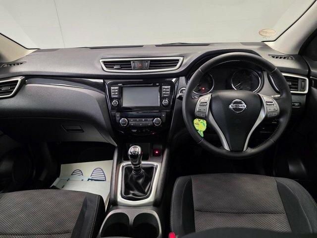 Nissan Qashqai 1.2 N-tec Plus Grey #29