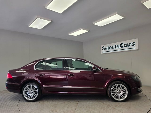 Skoda Superb 2.0 Tdi Elegance Hatchback Dsg Euro 5 Red #5