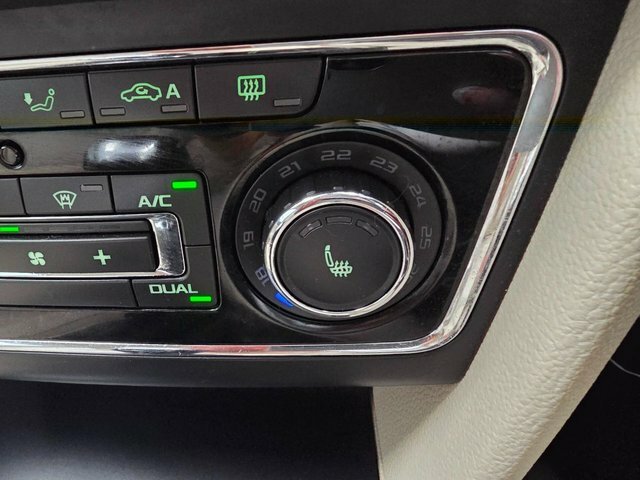 Skoda Superb 2.0 Tdi Elegance Euro 5 Ss  #22