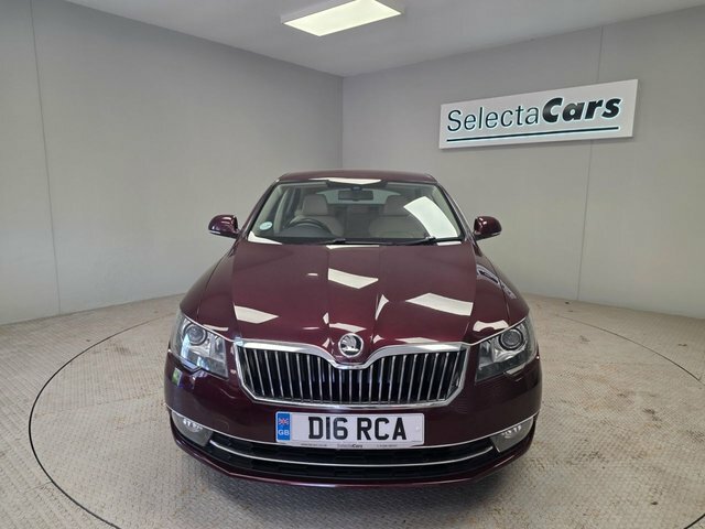 Skoda Superb 2.0 Tdi Elegance Hatchback Dsg Euro 5 Red #3