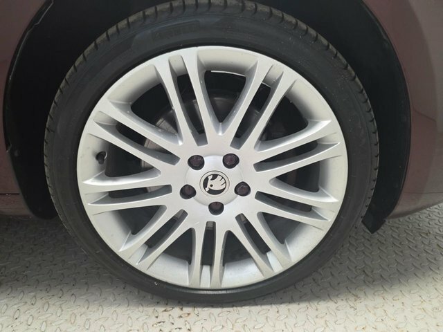 Skoda Superb 2.0 Tdi Elegance Euro 5 Ss  #15