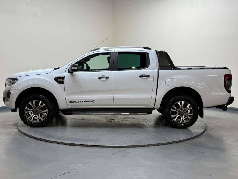Ford Ranger Double Cab Black Sip Limited 2 2.2Tdci 160Ps 6Spd Black #28