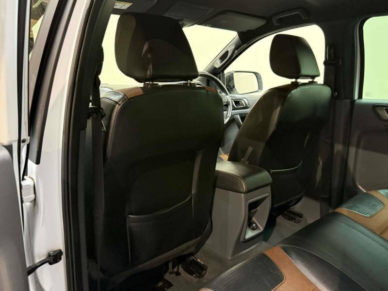 Ford Ranger Double Cab Black Sip Limited 2 2.2Tdci 160Ps 6Spd Black #31