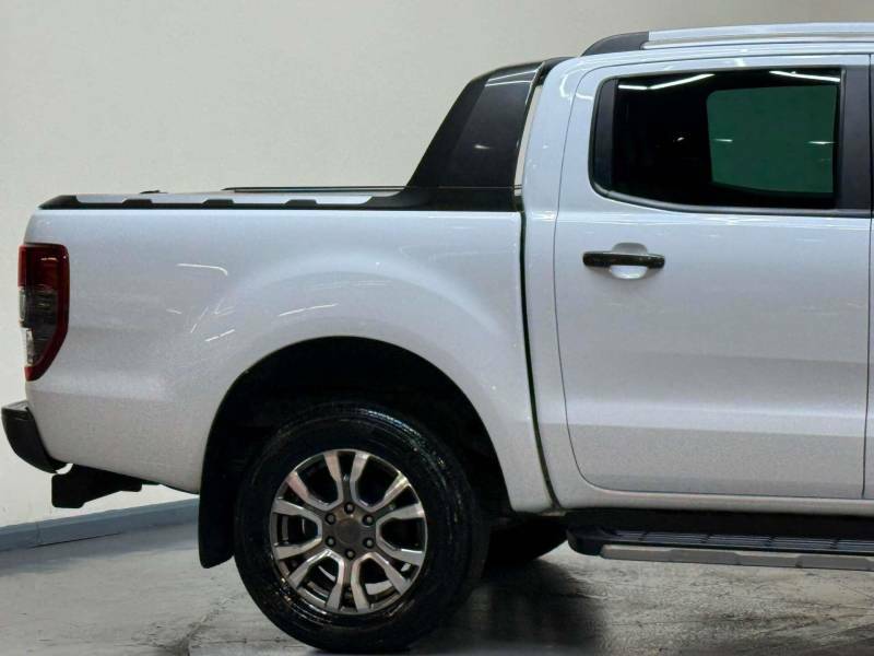 Ford Ranger Double Cab Black Sip Limited 2 2.2Tdci 160Ps 6Spd Black #40