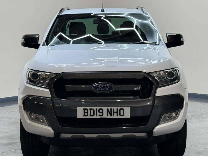 Ford Ranger Double Cab Black Sip Limited 2 2.2Tdci 160Ps 6Spd Black #54
