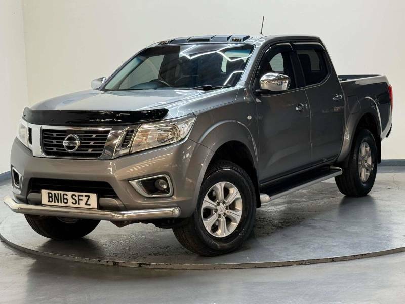 Nissan Navara 2.3 Np300 Navara Acenta Dci 4Wd BN16SFZ Grey #2