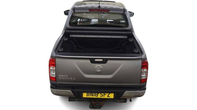 Nissan Navara 2.3 Np300 Navara Acenta Dci 4Wd Grey #5