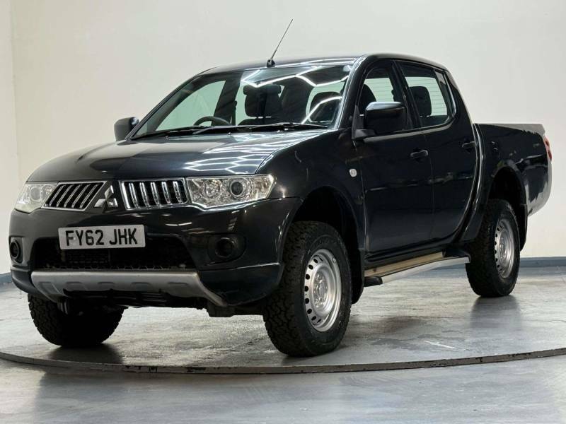 Mitsubishi L200  Black #34