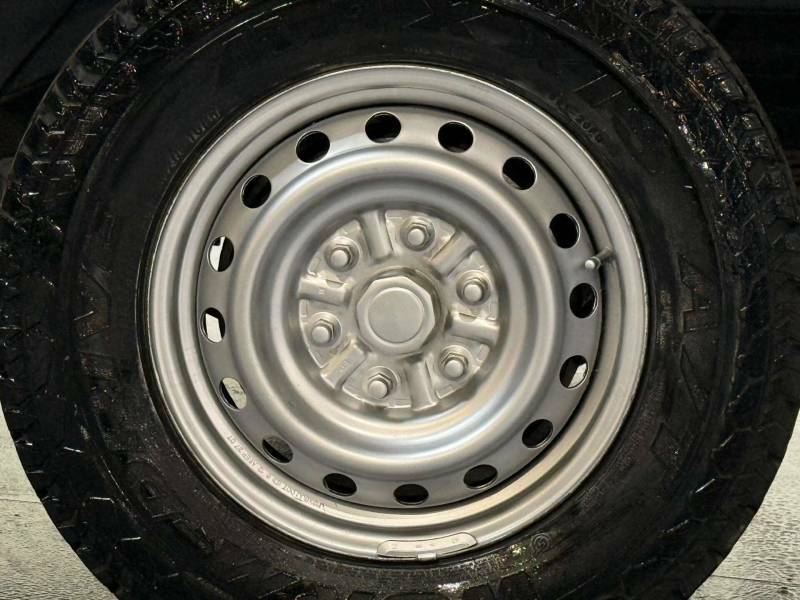 Mitsubishi L200  Black #48