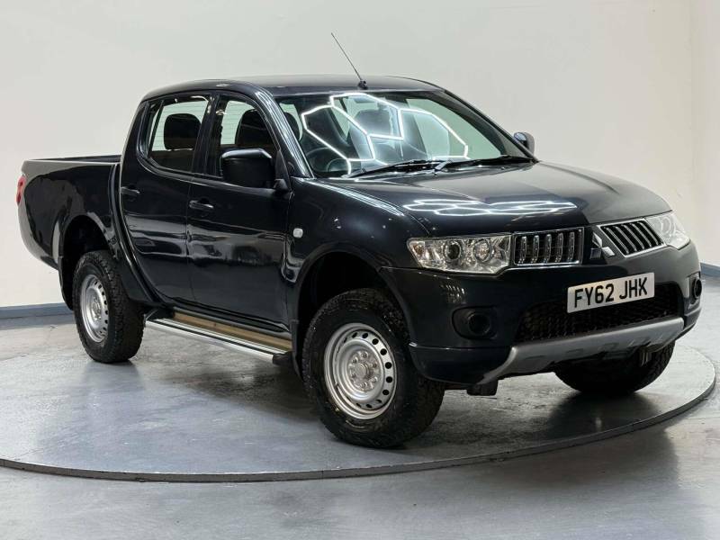 Mitsubishi L200 2.5 L200 4Life Lb Double Cab Di-d 4X4 4Wd Grey