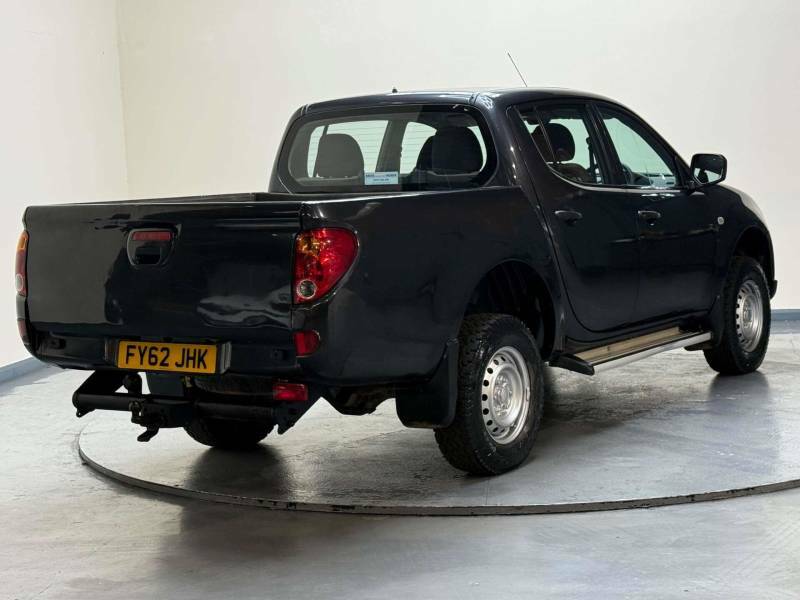 Mitsubishi L200  Black #30