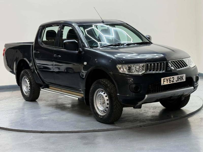 Mitsubishi L200  Black #23