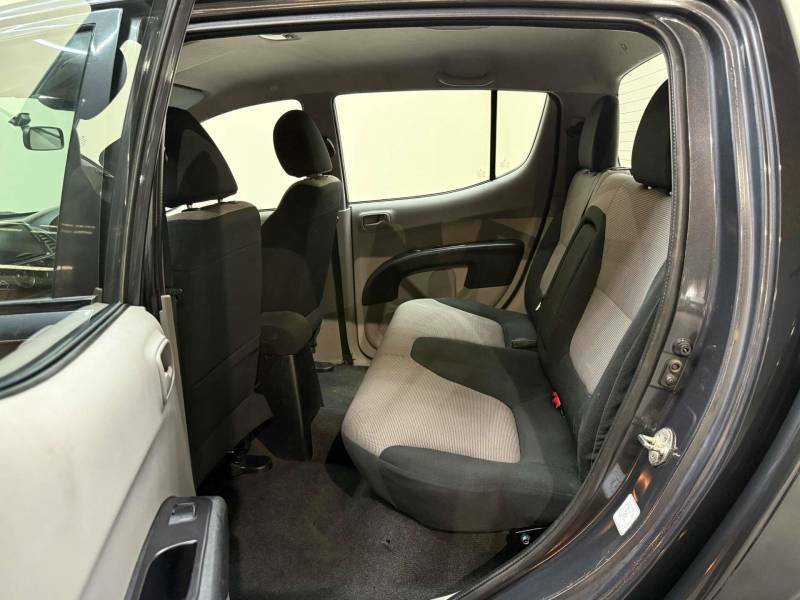 Mitsubishi L200  Black #21