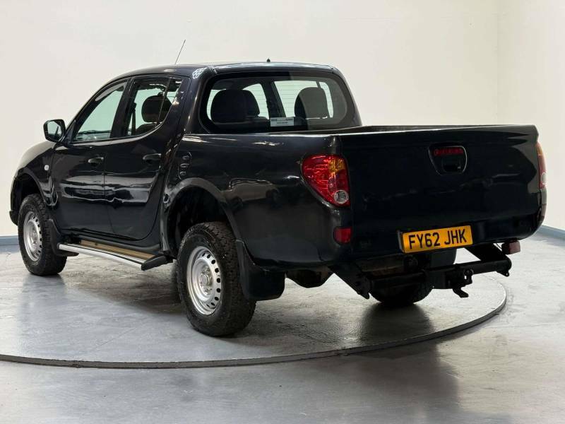 Mitsubishi L200  Black #17