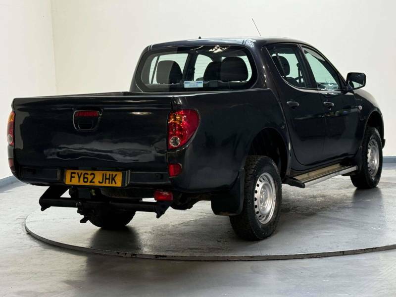 Mitsubishi L200  Black #25