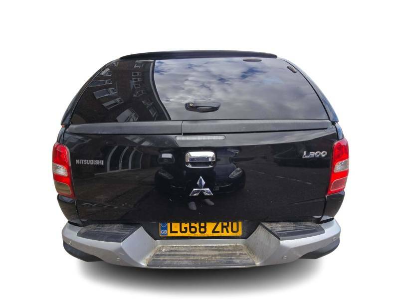Mitsubishi L200 2.4 L200 Warrior Di-d 4Wd Black #6