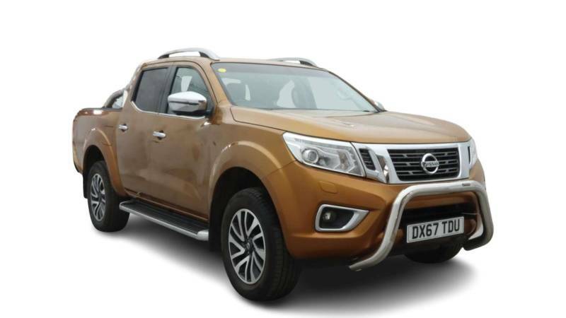 Nissan Navara 2.3 Navara Tekna Dci 4Wd Yellow