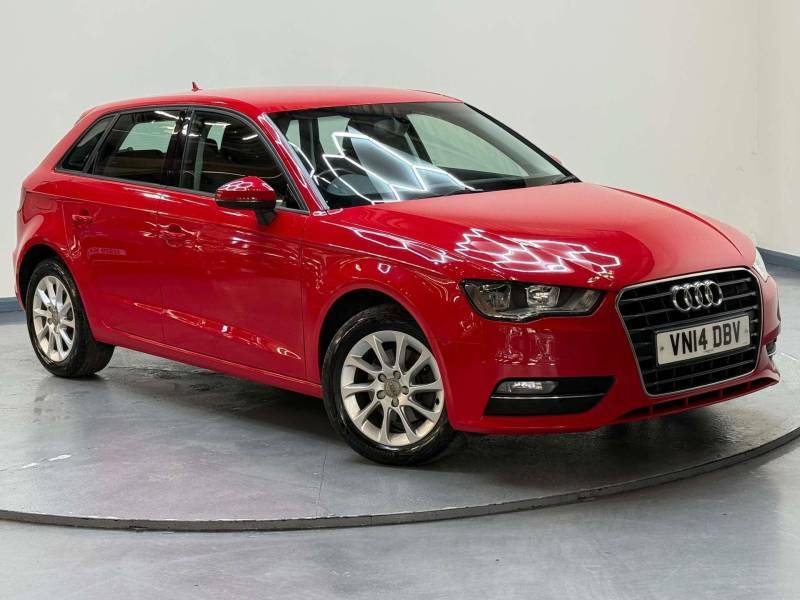 Audi A3 1.4 A3 Sportback Se Tfsi - 2014 14 Red