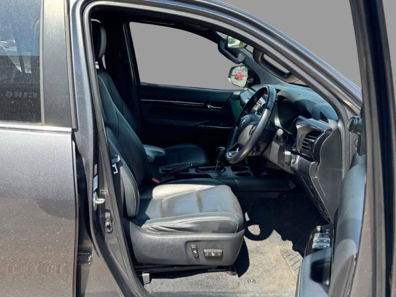 Toyota HILUX 2.4 Hi-luxury Invincible X D-4d 4Wd Double Cab Aut Grey #4