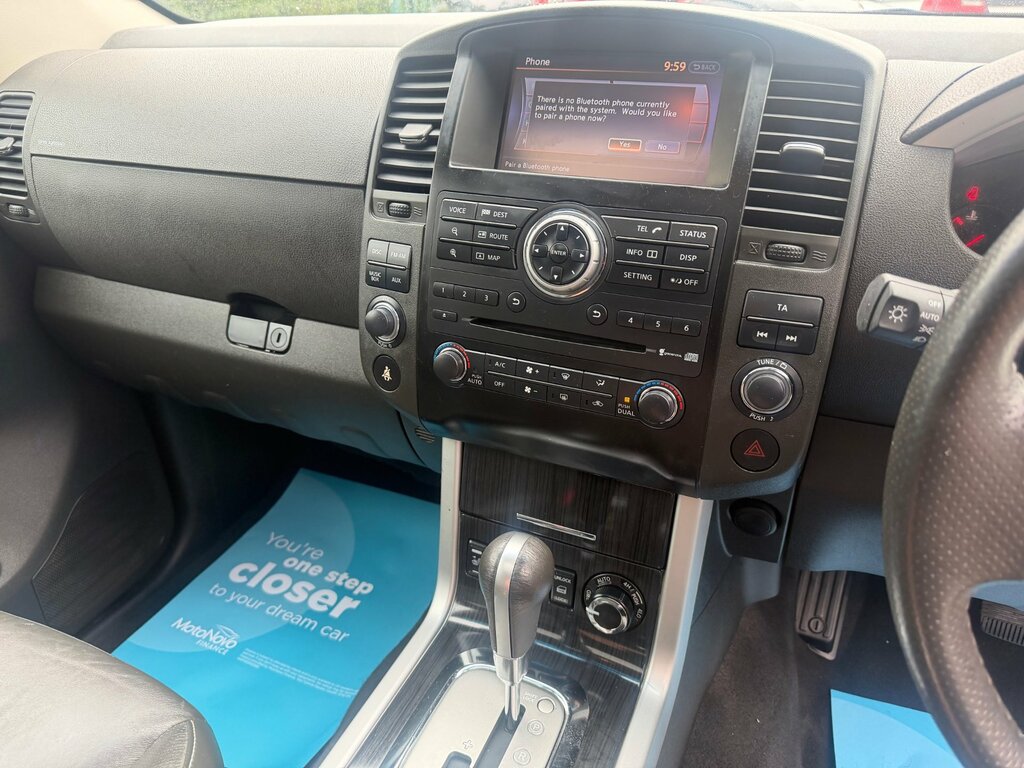 Nissan Pathfinder 2.5 Dci Tekna Silver #17