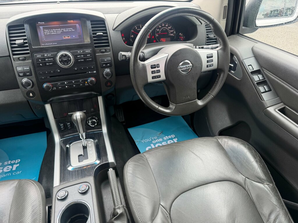 Nissan Pathfinder 2.5 Dci Tekna Silver #24
