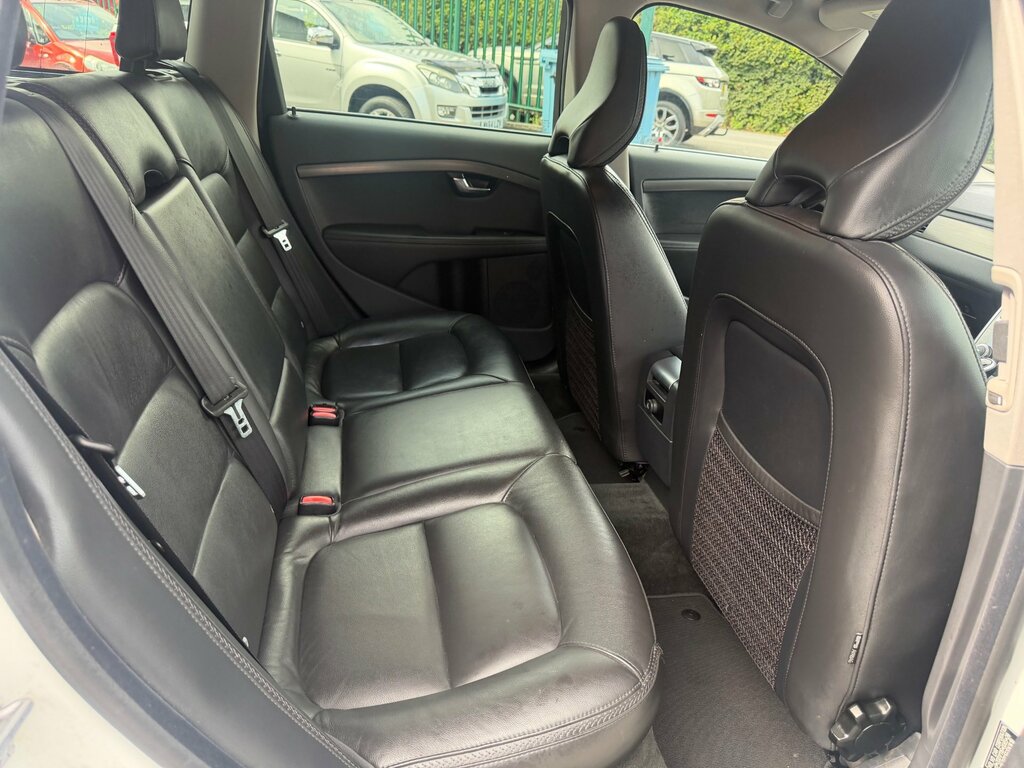 Volvo XC70 2.0Td D4 181Bhp Se Silver #20