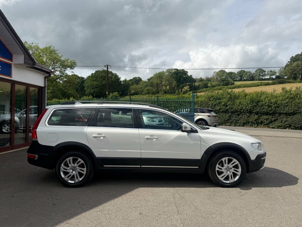 Volvo XC70 2.0Td D4 181Bhp Se Silver #8