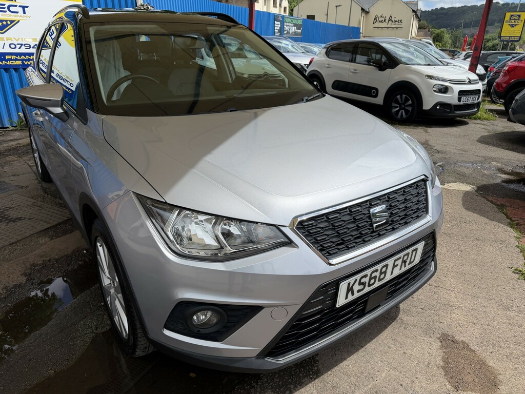Seat Arona Suv 1.6 Tdi Se Technology Lux 201868 KS68FRD Silver #2