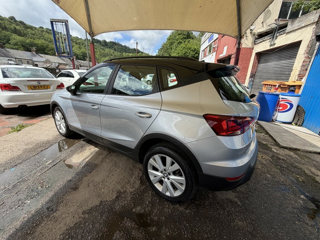 Seat Arona Suv 1.6 Tdi Se Technology Lux 201868 KS68FRD Silver #6