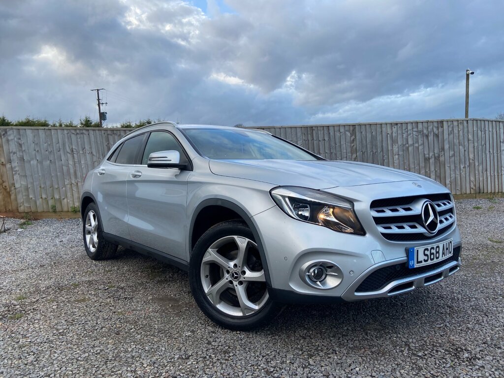 Mercedes-Benz GLA Class 1.6 Gla200 Sport Executive Suv 7G-dct LS68AHO Silver #2