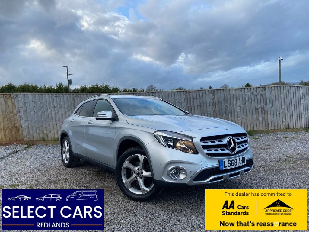 Mercedes-Benz GLA Class 1.6 Gla200 Sport Executive Suv 7G-dct Silver