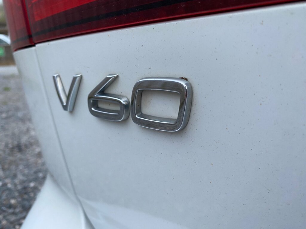 Volvo V60 2L Momentum Plus Grey #39